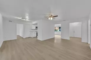8559 Havasu Dr, Orlando, FL 32829 - Photo 10