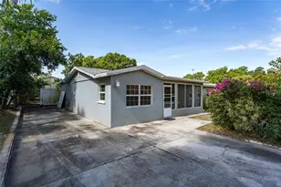 540 W Columbia St, Lake Alfred, FL 33850 - Photo 1