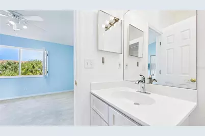 323 Madeira Circle, Saint Petersburg, FL 33715 - Photo 22