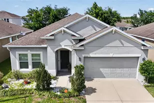 2516 Isabela Terrace, Kissimmee, FL 34743 - Photo 4
