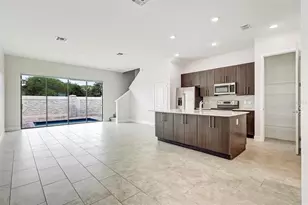 212 Villa Domani Circle, Davenport, FL 33896 - Photo 6