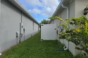 1895 Cassidy Knoll Dr, Kissimmee, FL 34744 - Photo 22