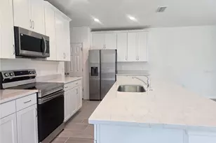 2536 Starry Pt, Saint Cloud, FL 34769 - Photo 4