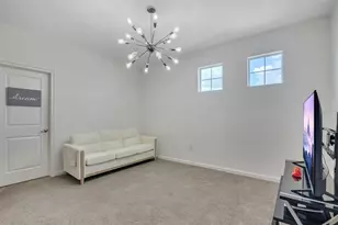 549 Sapphire Dr, Davenport, FL 33837 - Photo 16