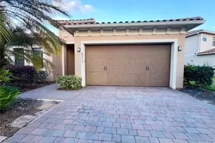 8213 Prestbury Dr, Orlando, FL 32832 - Photo 2