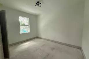 724 Ellwood Ave, Orlando, FL 32804 - Photo 12