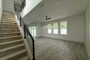 724 Ellwood Ave, Orlando, FL 32804 - Photo 4