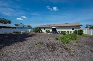 129 Coral Bell Ct, Orlando, FL 32807 - Photo 14