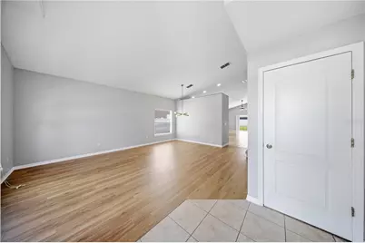 2142 Brandywine Falls Way, Orlando, FL 32824 - Photo 4