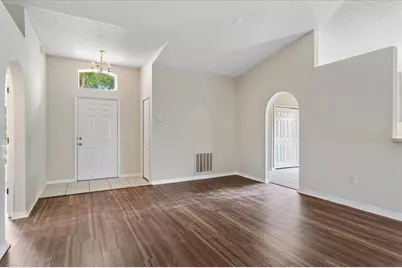 118 Royalty Circle, Sanford, FL 32771 - Photo 8