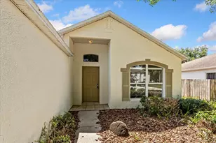 118 Royalty Cir, Sanford, FL 32771 - Photo 4