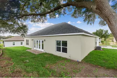 100 Fairway Circle, Umatilla, FL 32784 - Photo 6