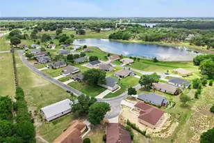 100 Fairway Cir, Umatilla, FL 32784 - Photo 22