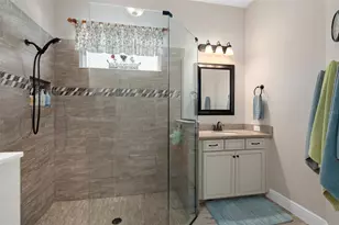 2705 Stargrass Cir, Clermont, FL 34715 - Photo 20