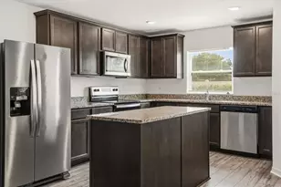1758 Withernsea Ct, Tavares, FL 32778 - Photo 8