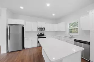 5430 Rose Ave, Orlando, FL 32810 - Photo 8