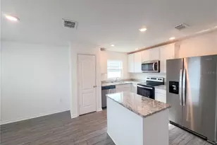 313 Camellia Ct, Poinciana, FL 34759 - Photo 8