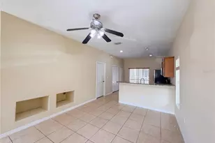 8548 Gablebend Way, Tampa, FL 33647 - Photo 4