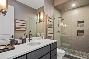 9349 Tibet Pointe Cir, Windermere, FL 34786 - Photo 44