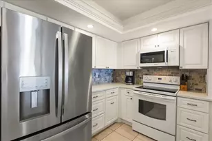 5207 S Atlantic Ave, New Smyrna Beach, FL 32169 - Photo 16