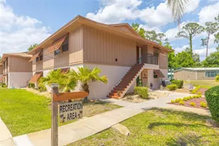 180 Magnolia Woods Ct, Deltona, FL 32725 - Photo 2