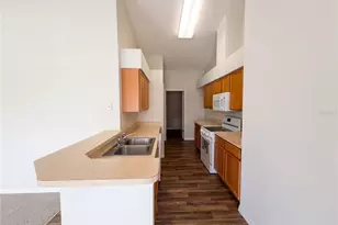 4414 Reynolds Creek Ave, Plant City, FL 33563 - Photo 8