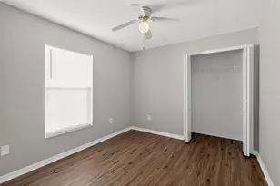 30723 Birdhouse Dr, Wesley Chapel, FL 33545 - Photo 14