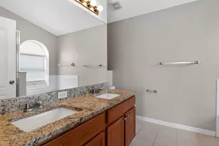 30723 Birdhouse Dr, Wesley Chapel, FL 33545 - Photo 10