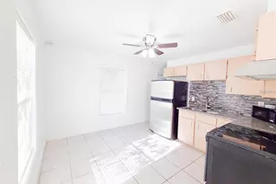 407 W Bella Vista St, Lakeland, FL 33805 - Photo 8