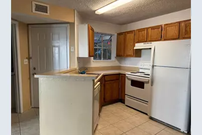 1940 Lake Atriums Circle #107, Orlando, FL 32839 - Photo 4