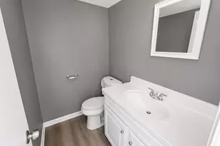 2779 L B McLeod Rd, Orlando, FL 32805 - Photo 8