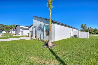 330 Royal Palm Way, Winter Haven, FL 33881 - Photo 2