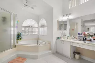 2325 N Rochelle Ave, Kissimmee, FL 34746 - Photo 18