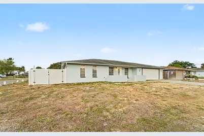 10111 Gardenia Lane, Port Richey, FL 34668 - Photo 24