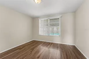 10111 Gardenia Ln, Port Richey, FL 34668 - Photo 10