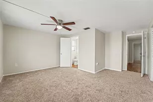 10111 Gardenia Ln, Port Richey, FL 34668 - Photo 12
