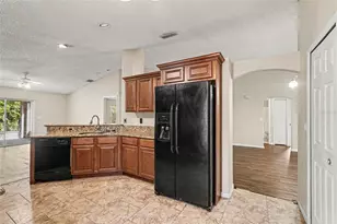 560 Benton Dr, Melbourne, FL 32901 - Photo 8