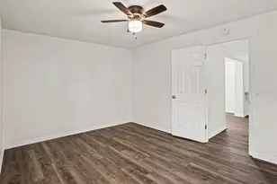207 Lake McCoy Dr, Apopka, FL 32712 - Photo 14