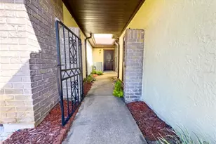 2193 Kings Cross St, Titusville, FL 32796 - Photo 2