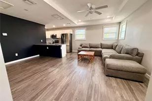 1028 5th St N, Saint Petersburg, FL 33701 - Photo 26