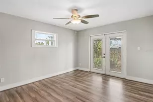 2746 Hibiscus St, Sarasota, FL 34239 - Photo 28