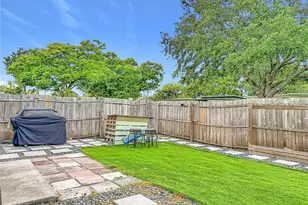 2029 Tropic Bay Ct, Orlando, FL 32807 - Photo 4