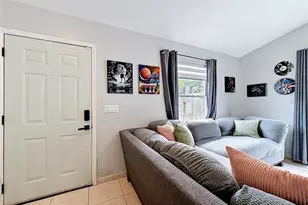 2029 Tropic Bay Ct, Orlando, FL 32807 - Photo 12
