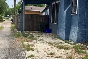 104 W 10th St, Sanford, FL 32771 - Photo 2
