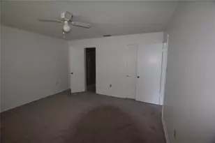 2762 Clear Cove Ln, Orlando, FL 32805 - Photo 30