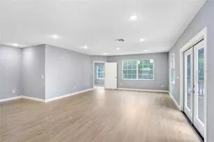 310 S Delaney Ave, Avon Park, FL 33825 - Photo 12