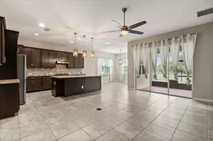 1046 Grand Hilltop Dr, Apopka, FL 32703 - Photo 4