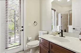 14106 Oakwood Cove Ln, Orlando, FL 32832 - Photo 46