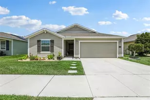 717 Simone Ct, Haines City, FL 33844 - Photo 1