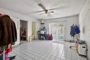 203 Woodfield Dr, Sanford, FL 32773 - Photo 6